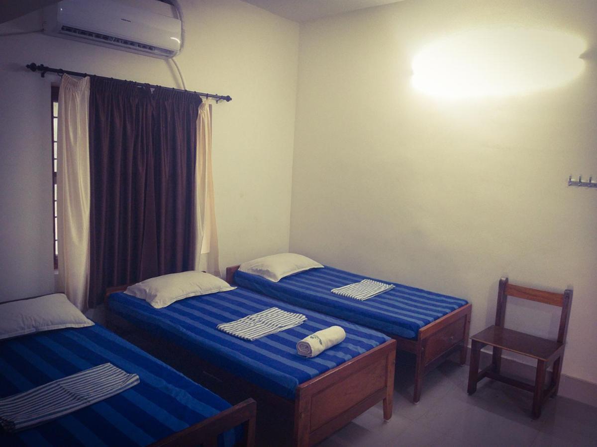 Hotel Jebasakthy Kanyakumari Luaran gambar